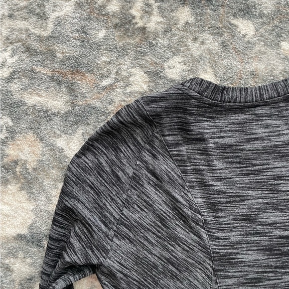 Lululemon Long Sleeve Dress - Size 6 - Picture 7 of 7